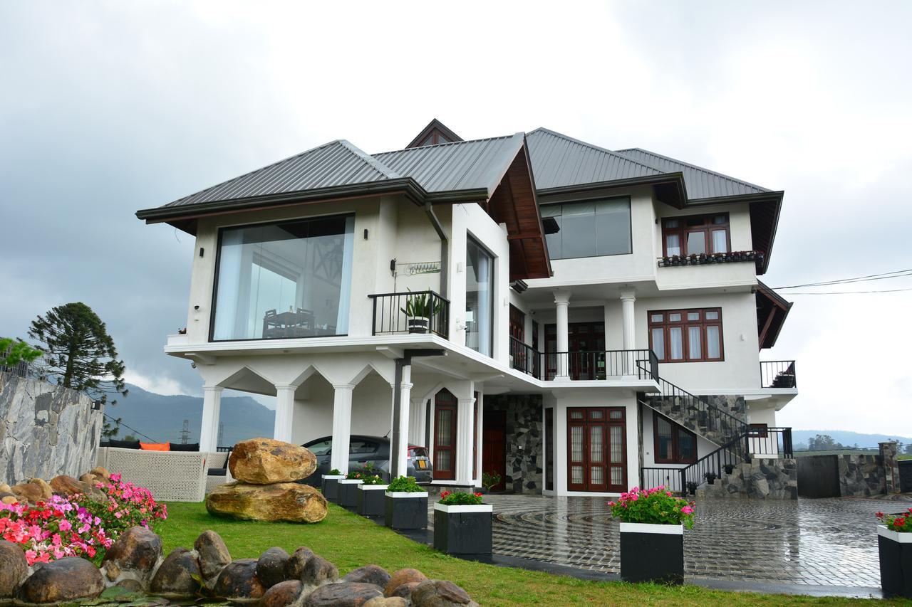 Mount Royal Villa *