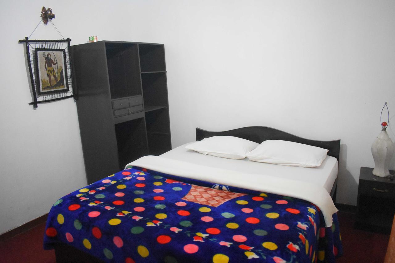 Deepaloka Rest Guest house *