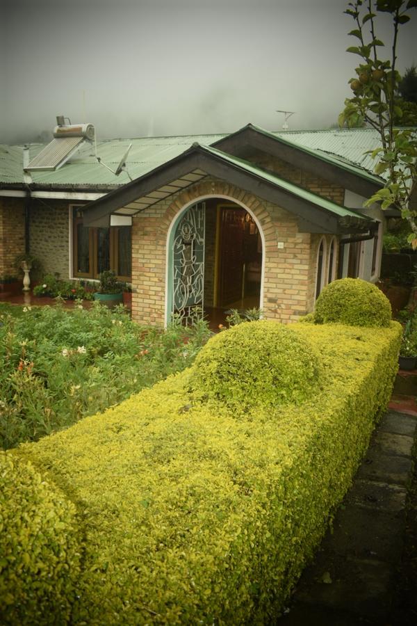Shalika Homes Guest house *