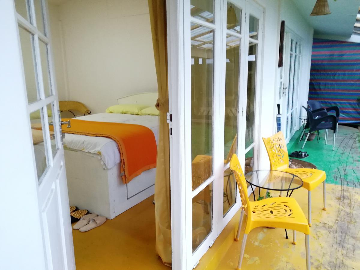 Red Gold & House Homestay