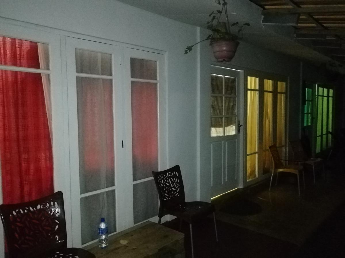 Homestay Red Gold & House Nuwara Eliya