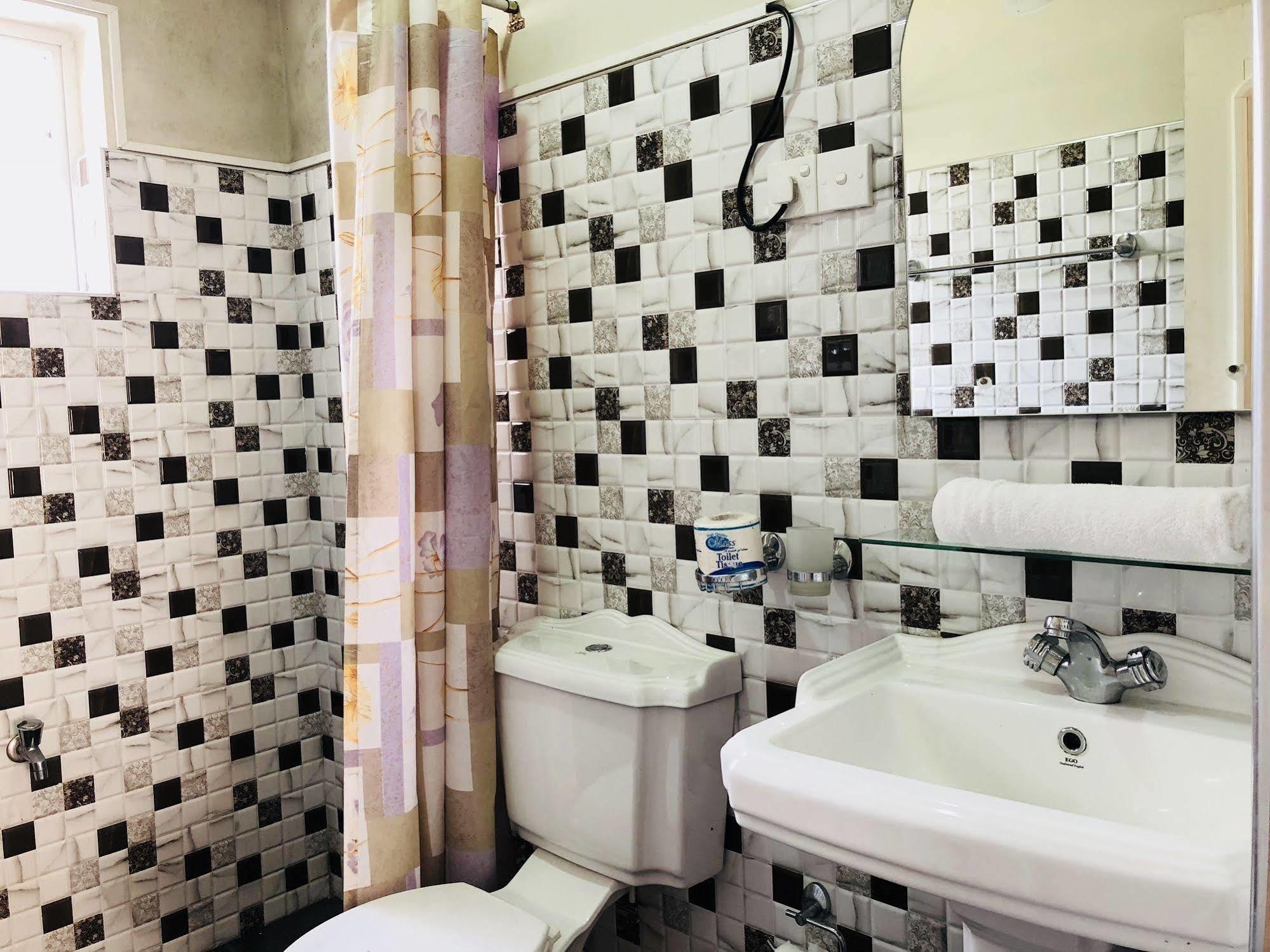 Global Rest Guest house