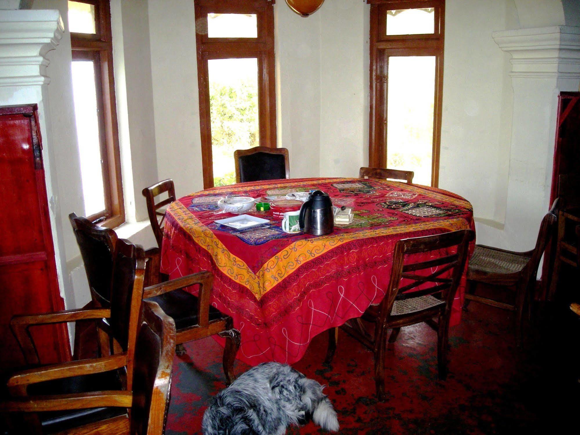 Hotel Old Colonial Nuwara Eliya
