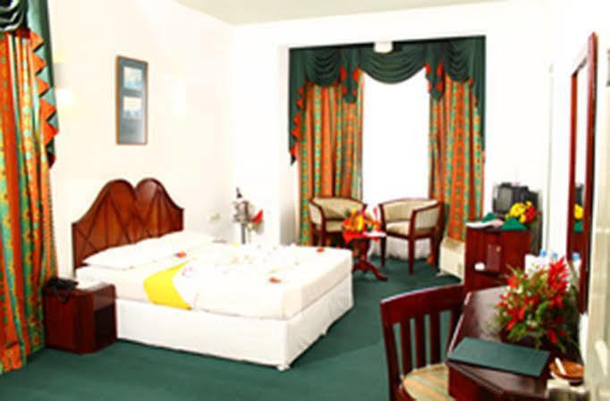 Galway Forest Hotel 2*