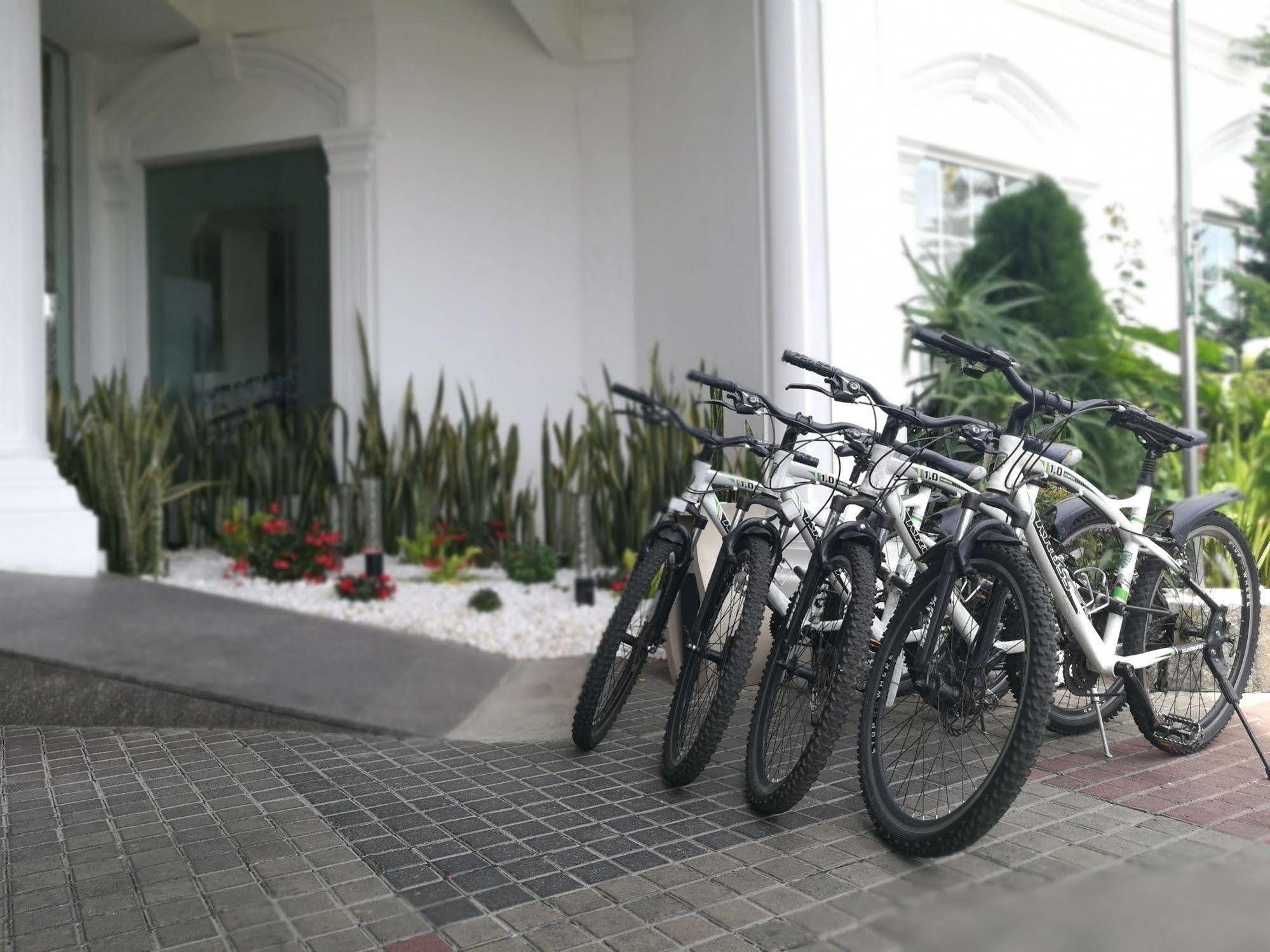 Araliya Hills - Where Historic Charm Mingles With Natural Beauty 4* Nuwara Eliya