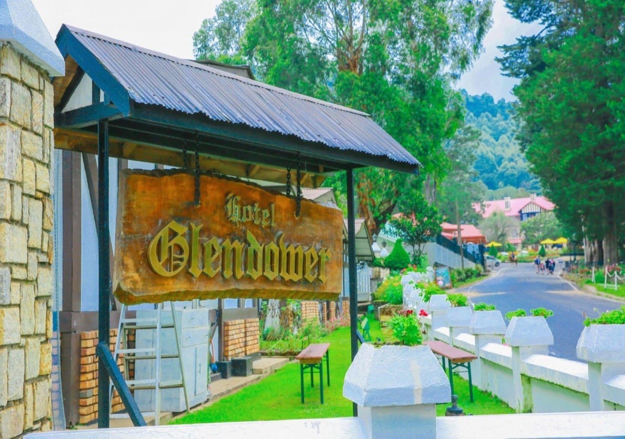 Glendower Hotel 4*