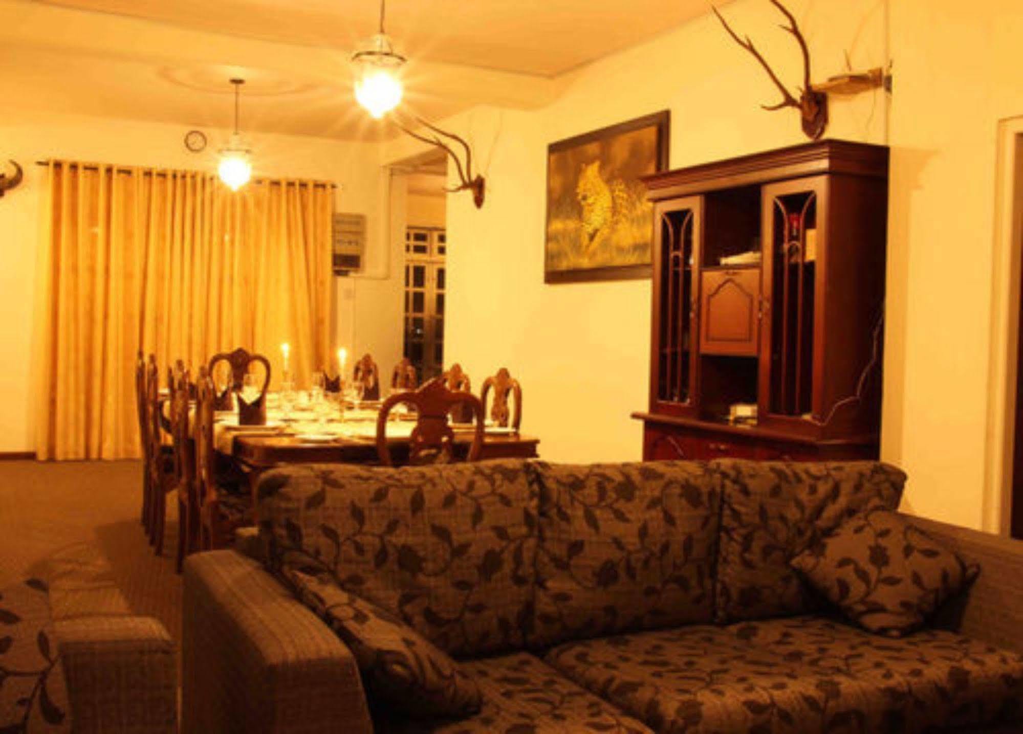 Gregory's Bed & Breakfast 3*