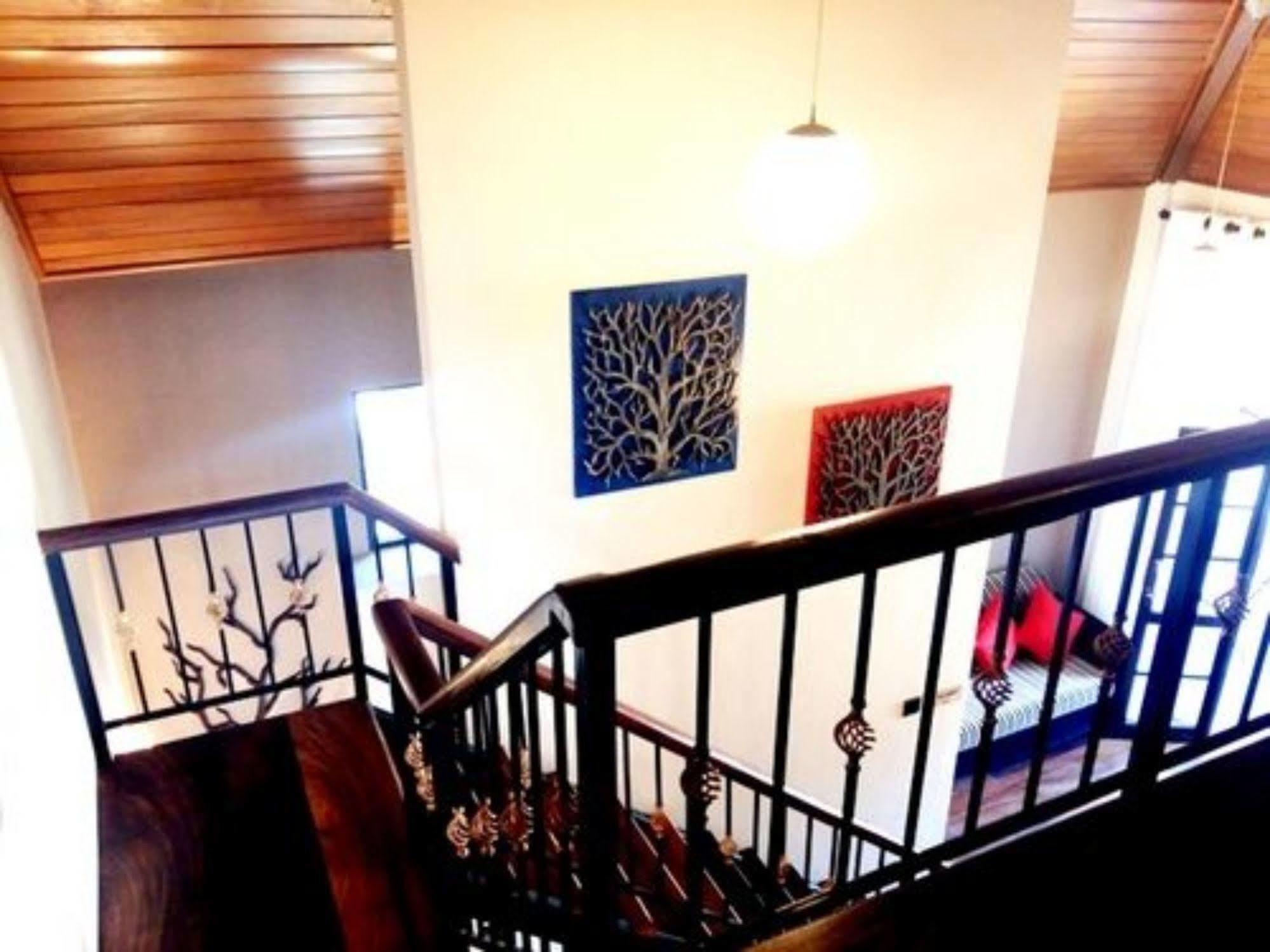 Villa Glory Bush Boutique *