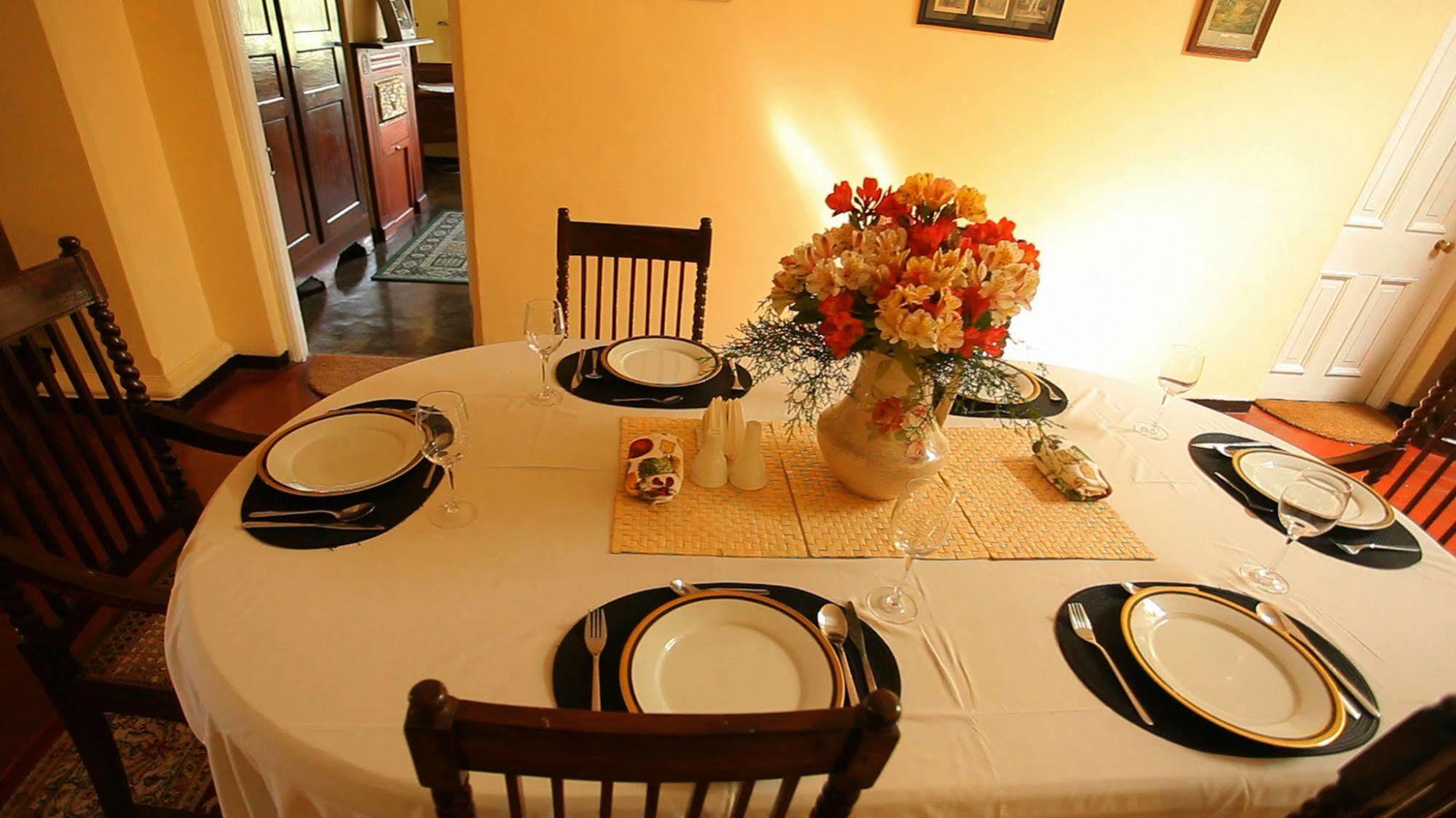 Senani Colonial Villa Nuwara Eliya