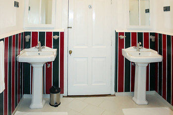 Villa Scottish Planter Bungalow- Thema Collection Nuwara Eliya