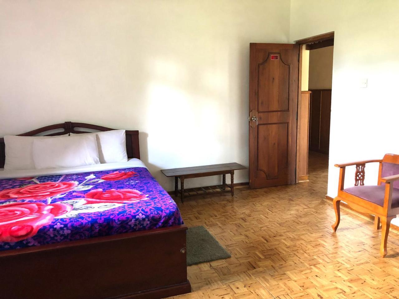 Royal Garden 3* Nuwara Eliya