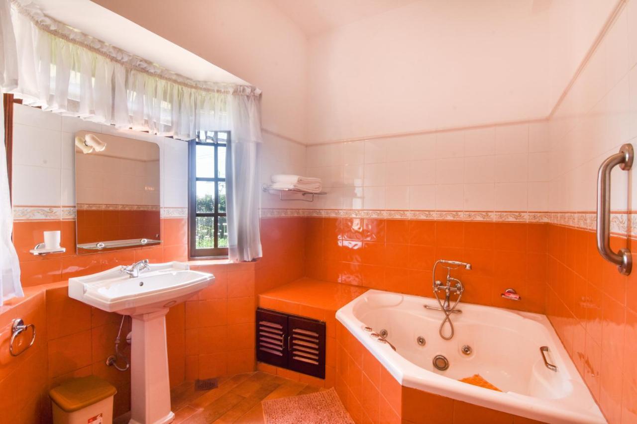 The Glenmor Bungalow Bed & Breakfast *