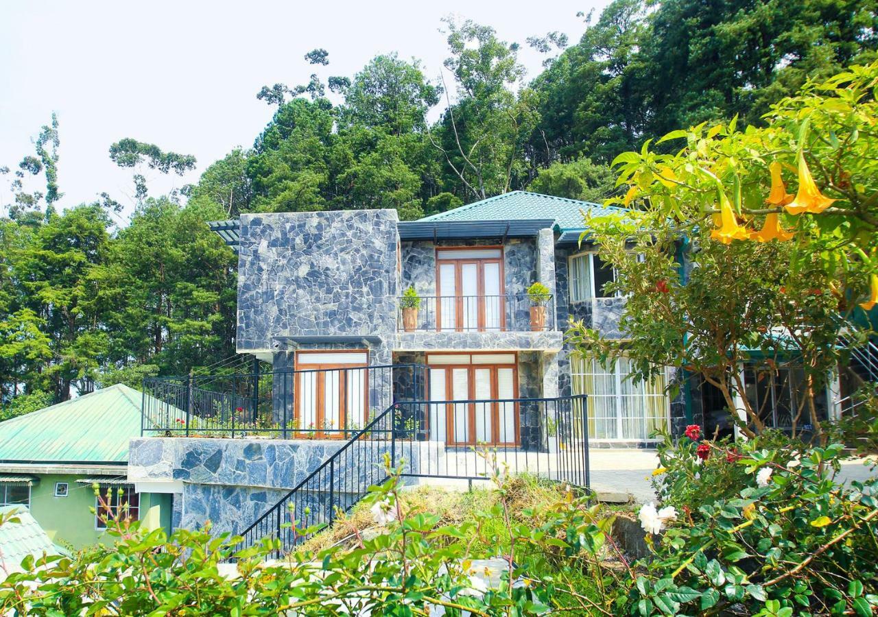 Hummingbird Hill Villa