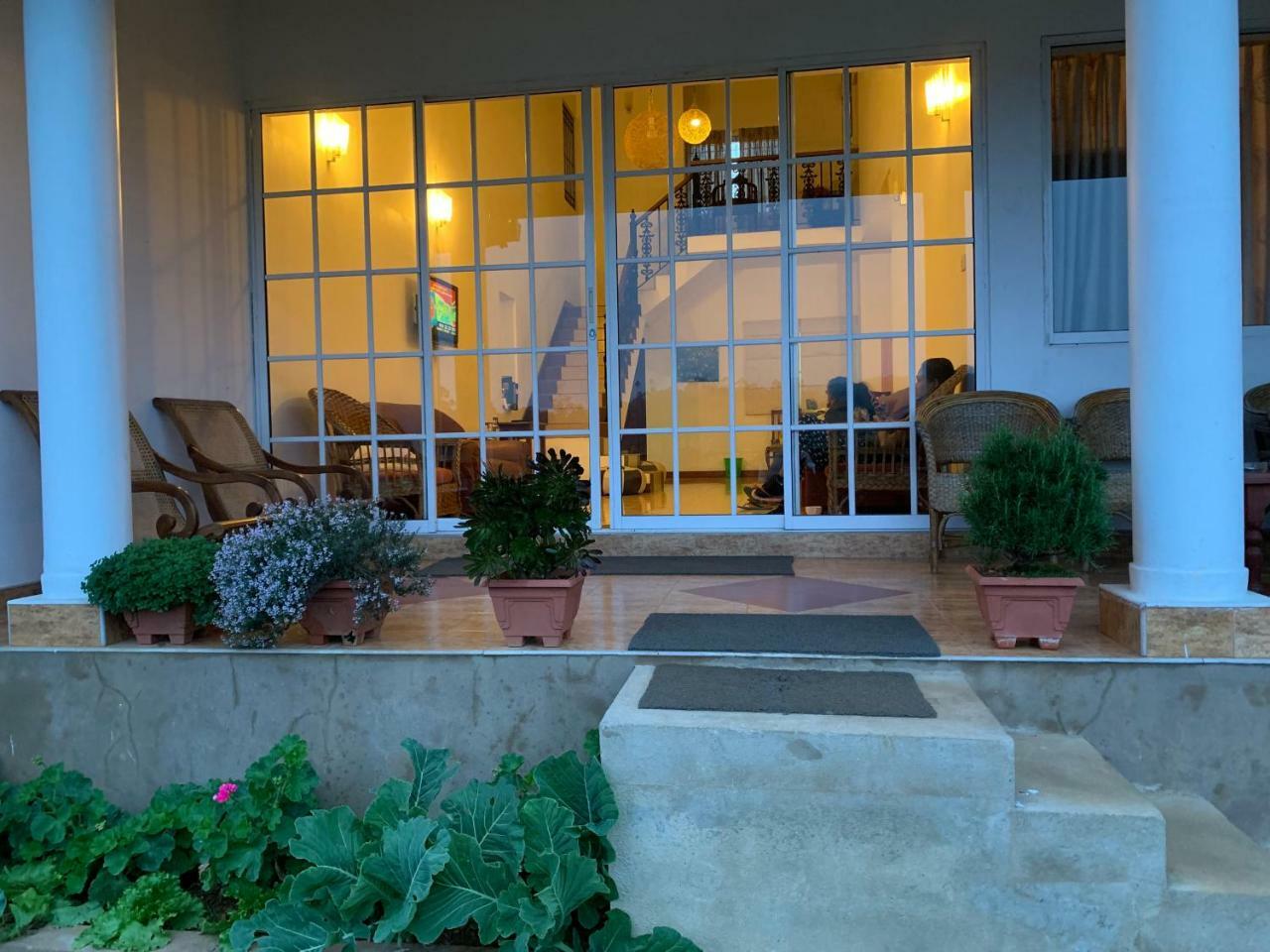 Hotel Clayton Bungalow 2*