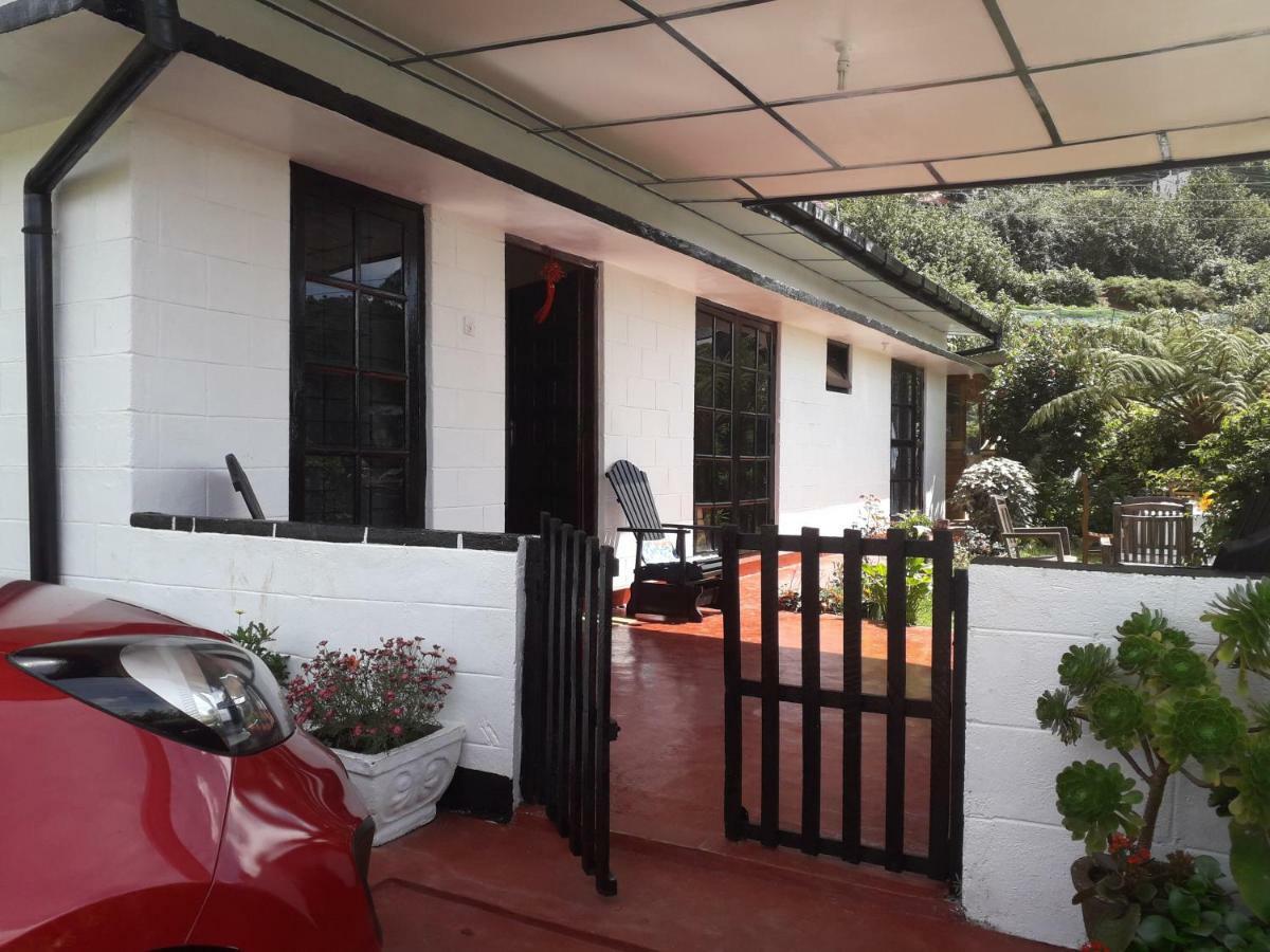 Homestay Srihelyes *
