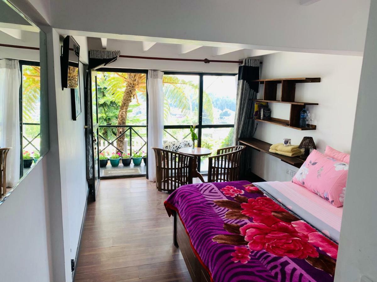 Villa Sherwood