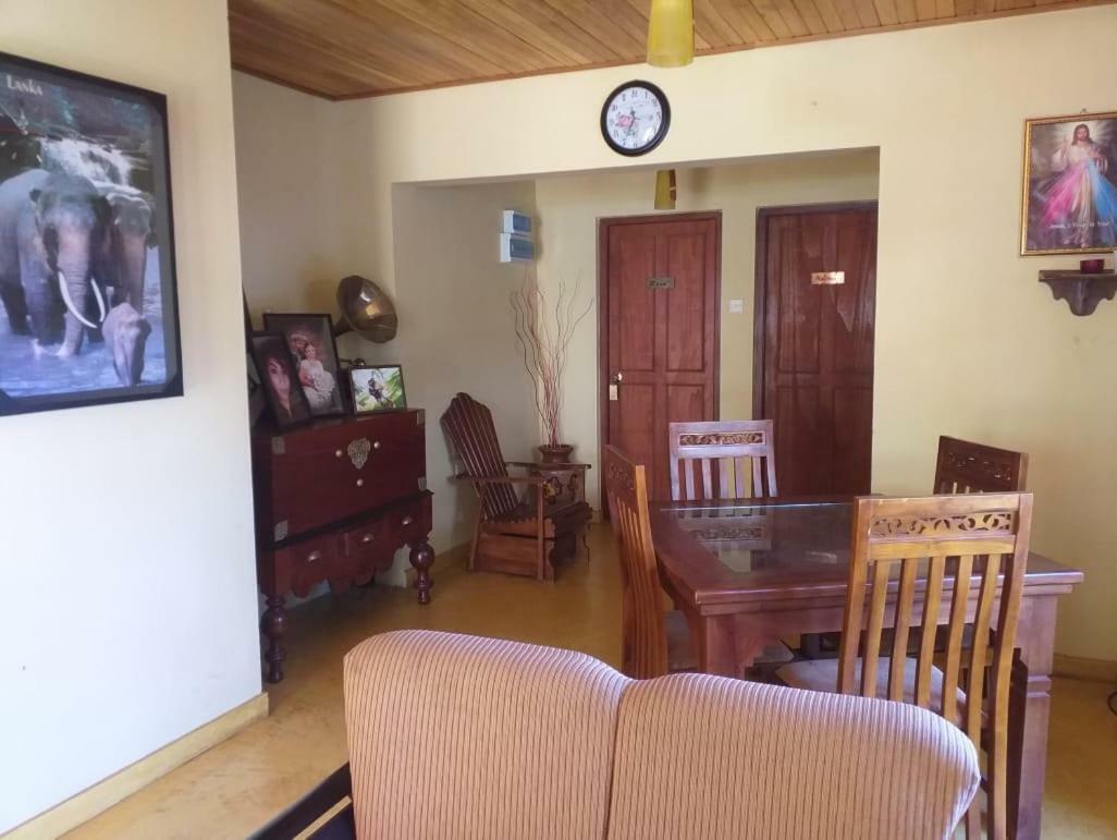 Inn Hill View Bungalow