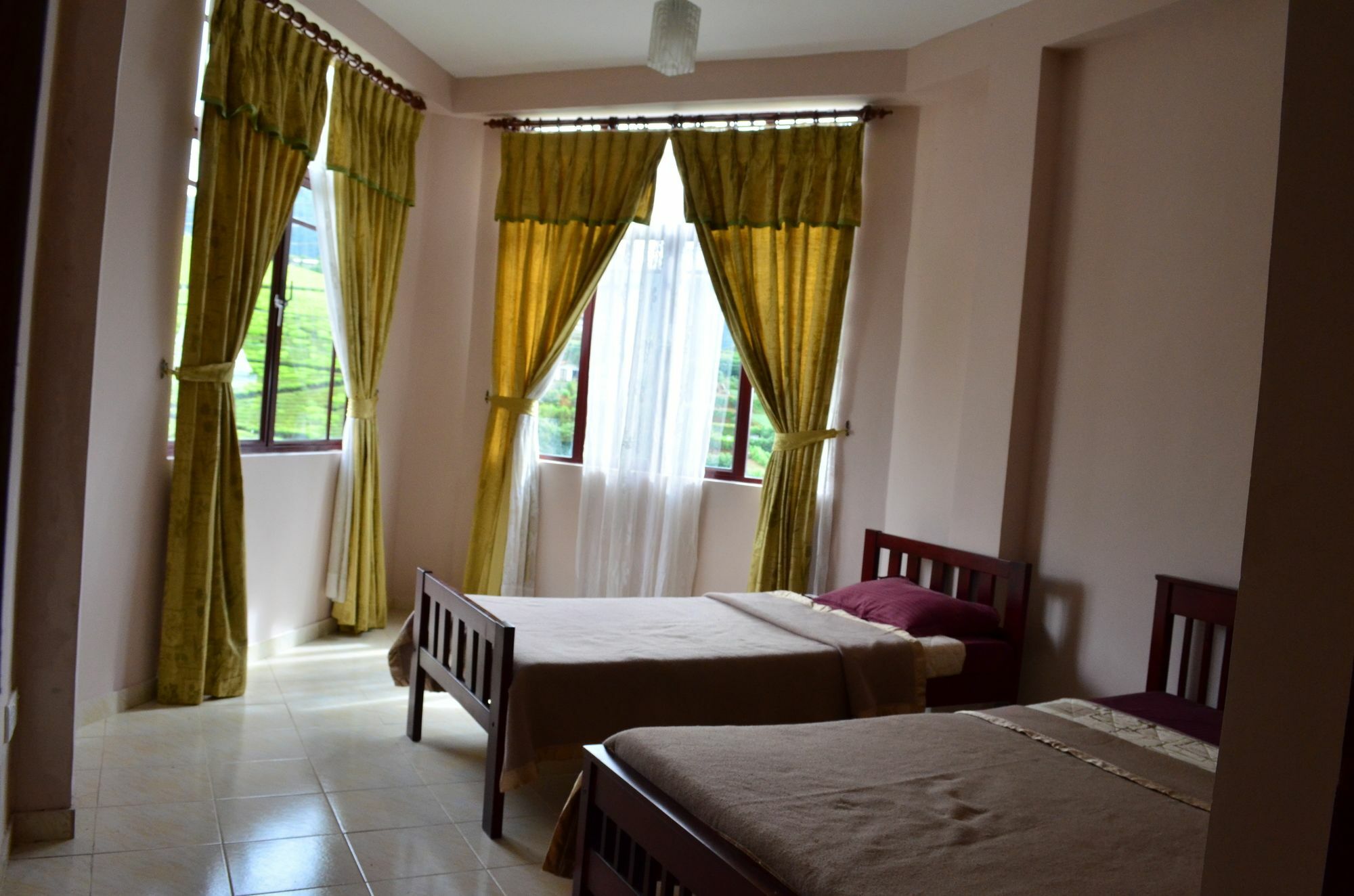 Hw 3* Nuwara Eliya