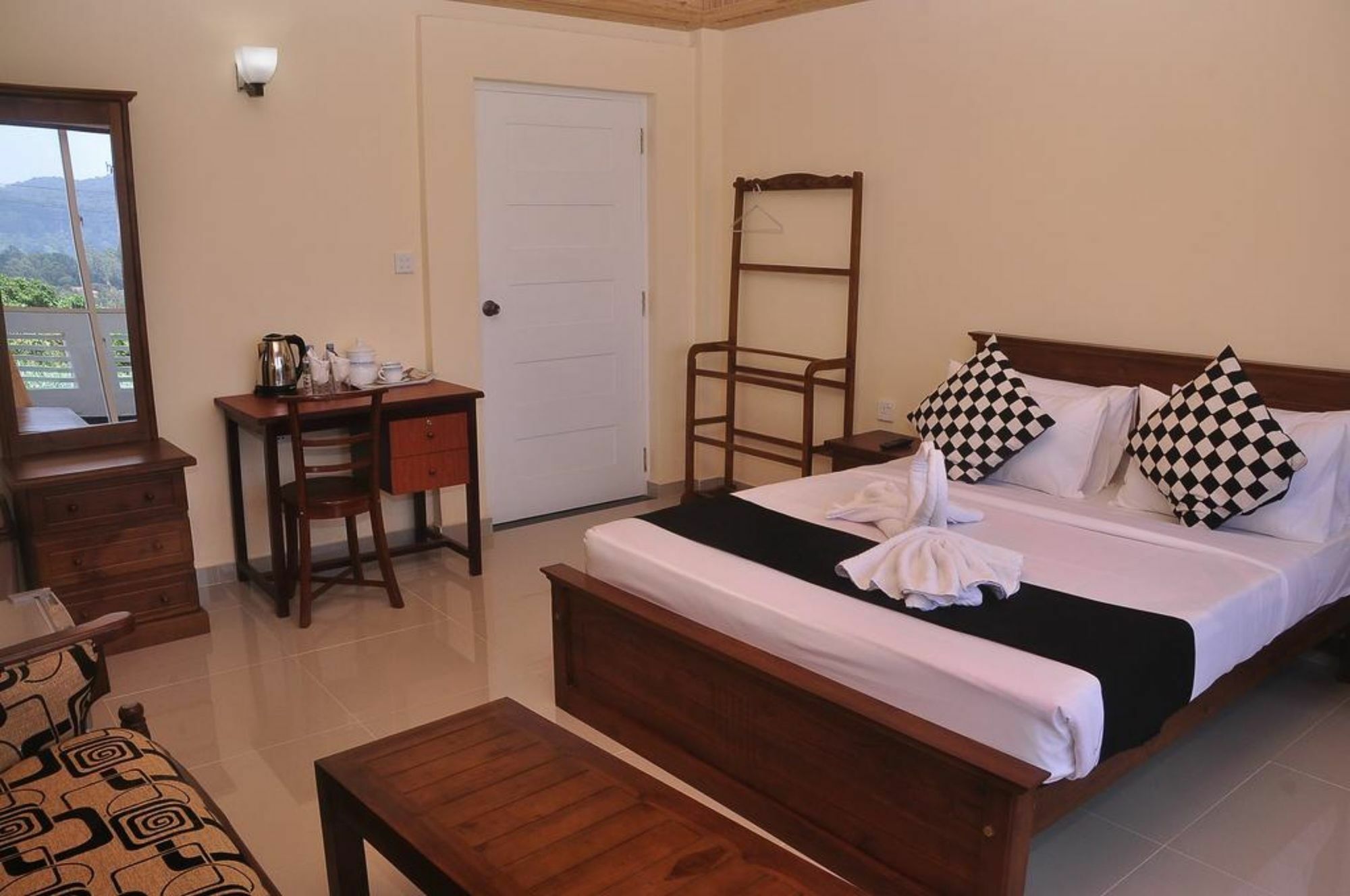 The Mountain Guest house 3*