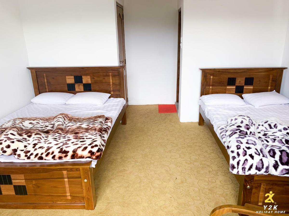 Y2k Holiday Nuwara Eliya