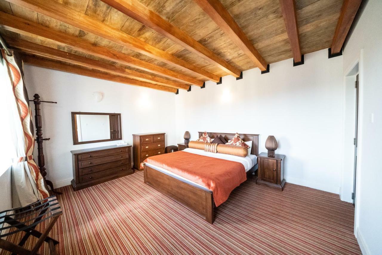 Tudor Barn Hotel