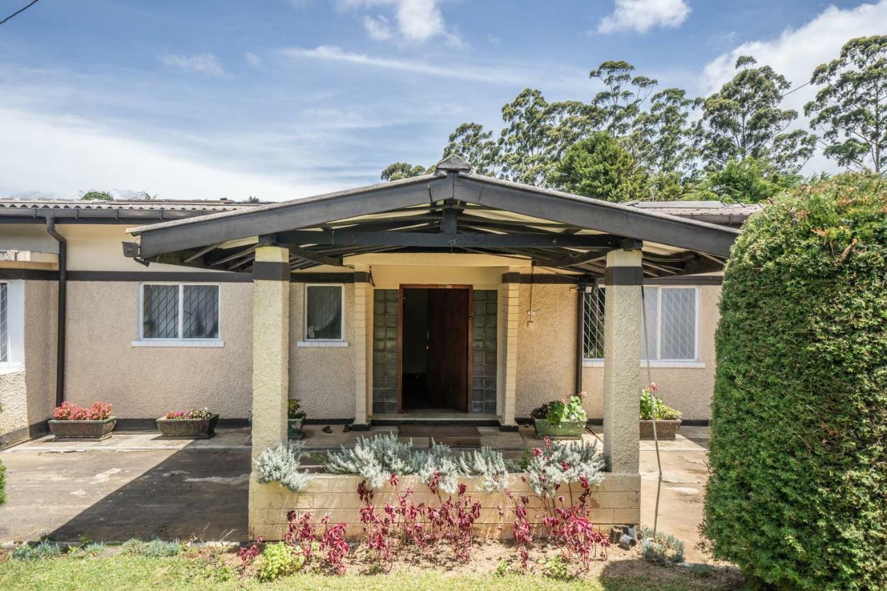 Hillsborough Villa *