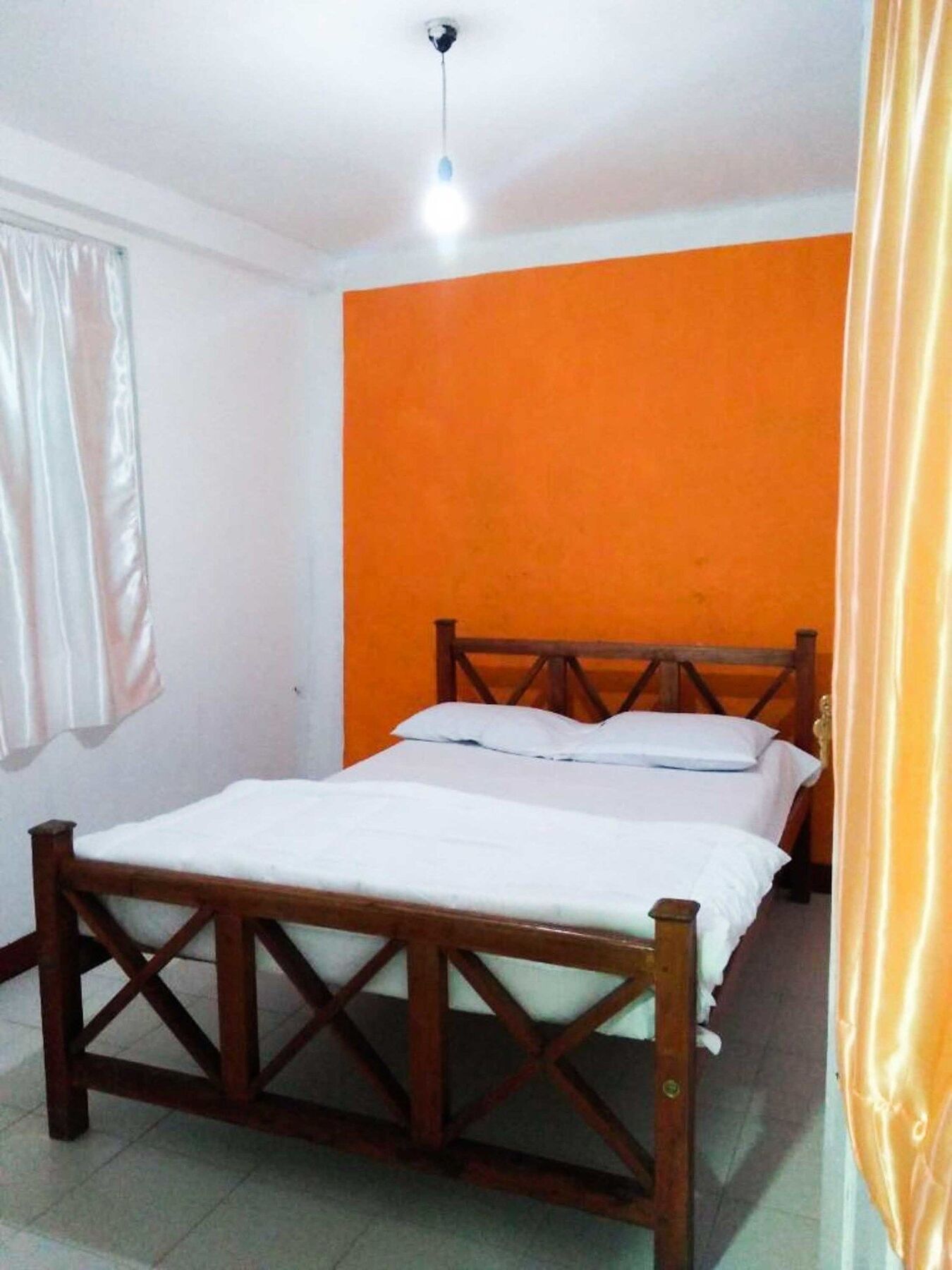Yoho Step On Budget Hotel *