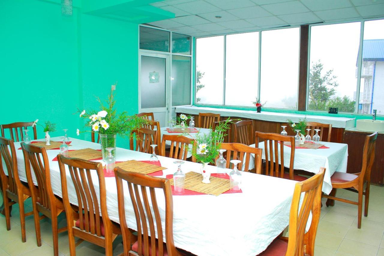 Hotel Vishmi's Rest 3*