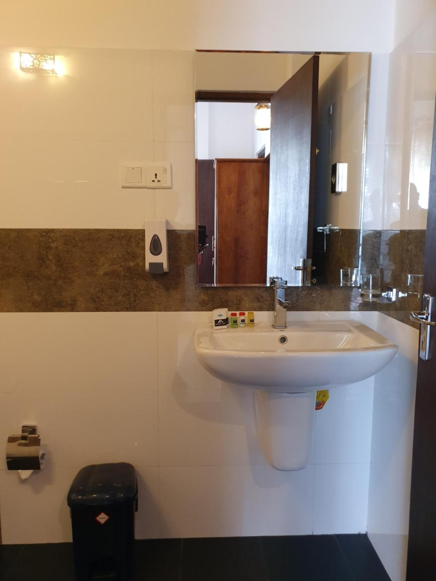 Misthill Rest - Lavish Hotel Nuwara Eliya