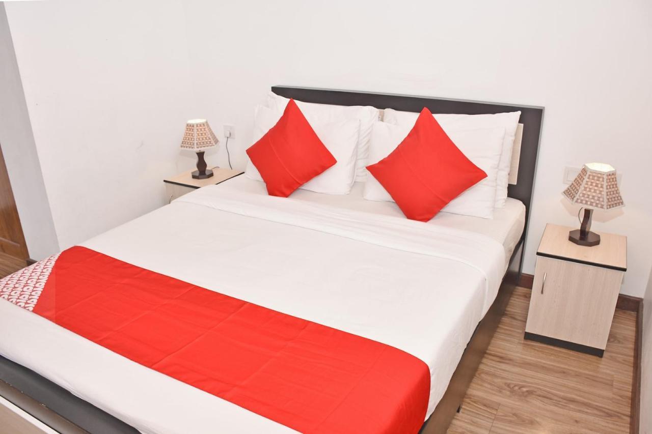 Oyo 430 The Turf Hotel Nuwara Eliya