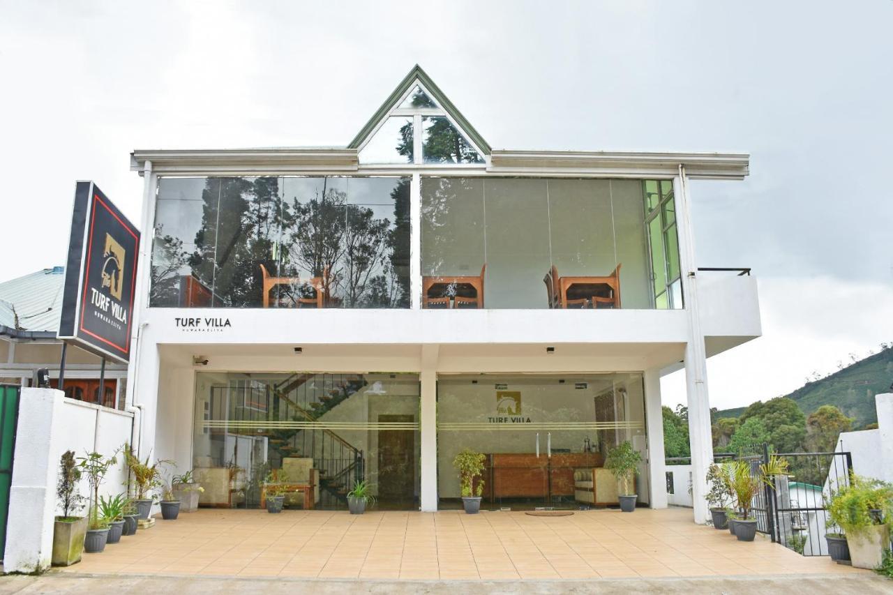 Hotel Oyo 430 The Turf 3*