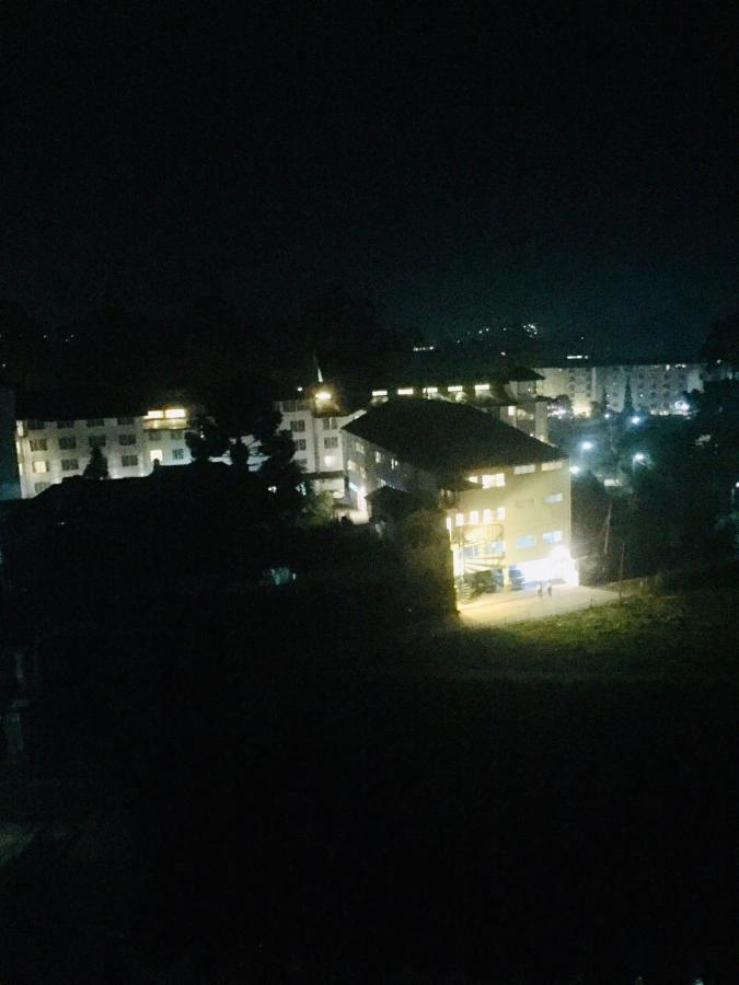 Ashley Services Hotel *