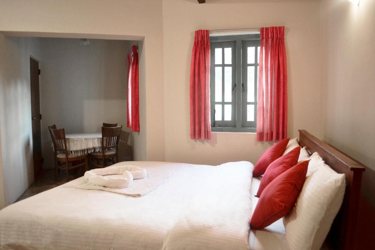 Samri Bunglow Country house *