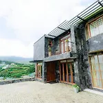 Hummingbird Hill Cottage