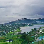 Tea Breeze Luxury Residence