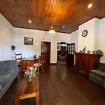 Tea Bush Hotel