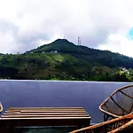 Hotel The Mount View By Liyozi Leasiure *
