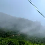 The Mount View By Liyozi Leasiure Hotel *