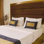 Highland Breeze Hotel