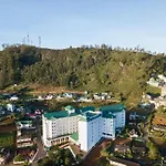 Araliya Red - Budget Friendly Hotel- Where You Find Stunning 360 Panoramic View Of Nuwara Eliya