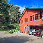 The Backwoods Standard Cottage