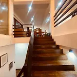 Nuwaraelliya Euphoria White House Guest house 3*