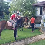 Guest house Amaraai Edge