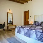 Clouds 1939 By Wimsons Guest house 3*
