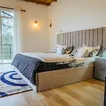 Guest house Clouds 1939 By Wimsons 3*