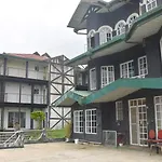 Nuwaraeliya H2O Lakeside