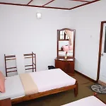 Asiri View Guest house *
