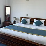 Aoki Nuwaraeliya Bed & Breakfast Nuwara Eliya
