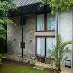 Tathya Hills - Boutique Garden Escape