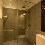 Yara Hotel 4*